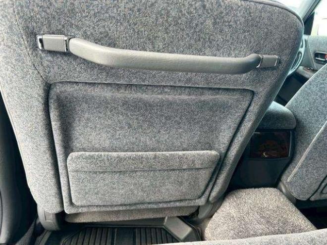 クラウン3.0 ロイヤルサルーンFour 4WD　キーレス　エアコン　ABS　パワーシート　テレビ　オートクルーズコントロール　ETC 3000