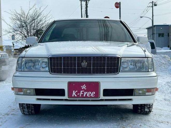 クラウン3.0 ロイヤルサルーンFour 4WD　キーレス　エアコン　ABS　パワーシート　テレビ　オートクルーズコントロール　ETC 3000