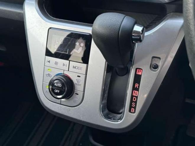 ピクシスジョイC 660 X 4WD　ナビ　TV　Bカメラ　Bluetooth　1年保証　12ヵ月点検済　下廻り防錆塗装済 660