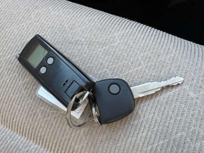 ワゴンRハイブリッド FX 4WD　ナビ　TV　Egスターター　Bluetooth　12か月点検済　下廻り防錆塗装済 660