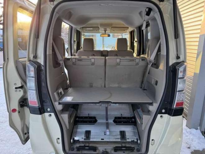 N-BOX+G 車いす仕様車 4WD　車いす固定装置 福祉車両 660