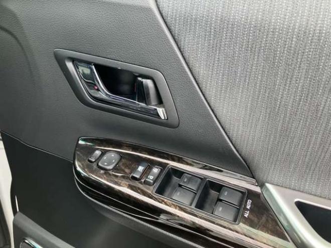 ヴェルファイアハイブリッド2.4 ZR 4WD　 2400