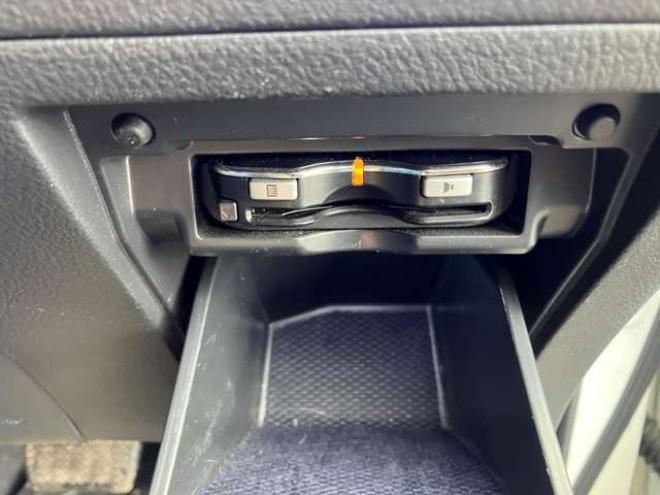 ヴェルファイアハイブリッド2.4 ZR 4WD　 2400