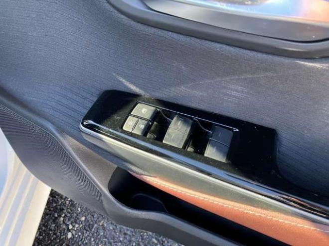 クラウンハイブリッド 2.5 S Four Cパッケージ 4WD　 2500