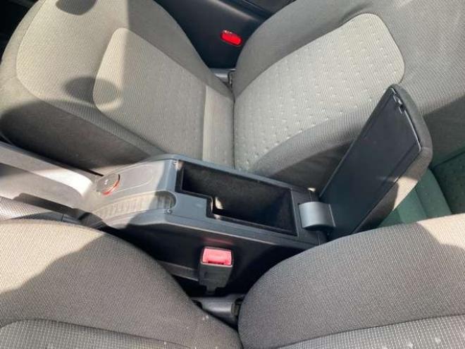 ニュービートルニュービートル　 正規輸入車 2WD 2000