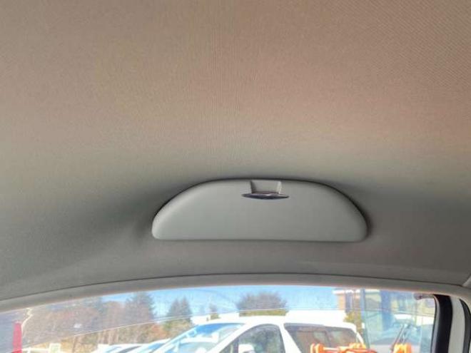 ニュービートルニュービートル　 正規輸入車 2WD 2000