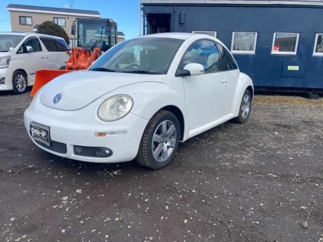 ニュービートルニュービートル　 正規輸入車 2WD 2000