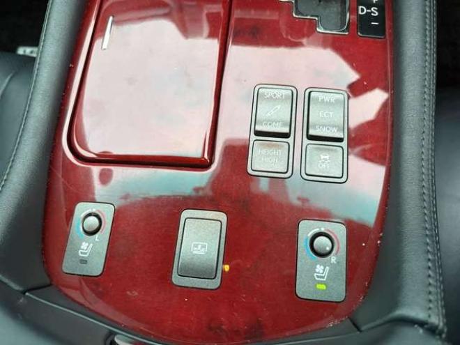 レクサスLS 460 Iパッケージ　 2WD 4600
