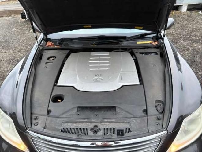 レクサスLS 460 Iパッケージ　 2WD 4600