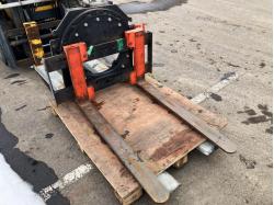 アタッチメント&nbsp;&nbsp;トヨタ　フォークリフト用回... トヨタ　フォークリフト用回転アタッチメント　K-att