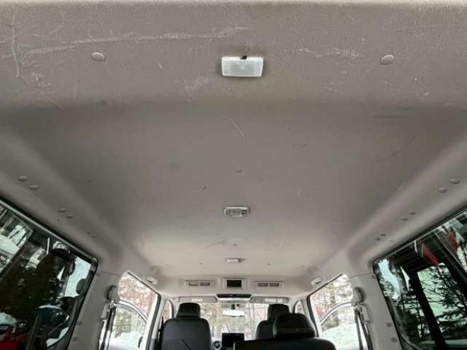 キャラバンNV350 2.5 プレミアムGX ロングボディ ディーゼルターボ 4WD　エンジンスターター　社外11インチナビ　バックカメラ　ETC　ワンオーナー　左側電動スライドドア　社外アルミ　パワーウィンドウ　パワステ　後席モニター　ABS　キーレスエントリー　衝突被害軽減ブレーキ 2500