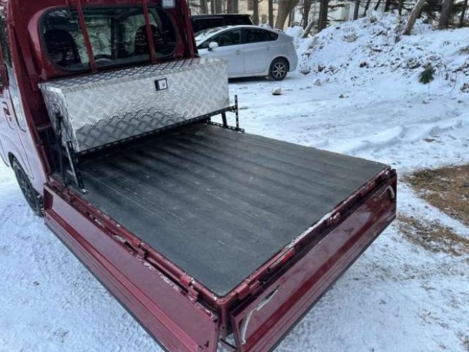 ハイゼットトラック ジャンボ エクストラ 3方開 4WD　荷台ボックス　地デジ　バックカメラ　パワステ　パワーウィンドウ　キーレスエントリー　アイドリングストップ　ABS　横滑り防止装置　盗難防止装置 660