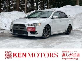 ランサー　エボリューション 2.0 GSR X 4WD　ブリッツ車高調　社外マフラー(カキモト)　ローダウン　ETC　ABS　横滑り防止装置　盗難防止装置　エアコン　パワーウィンドウ　パワステ　キーレスエントリー　純正ナビ　社外アルミ 2000