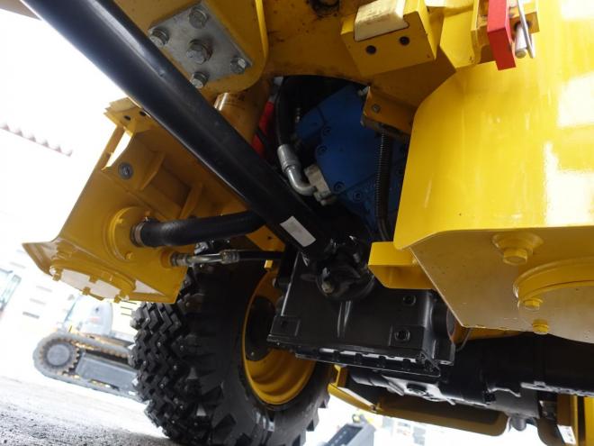 ホイールローダ日立 ZW30-5B  バケット容量0.4m3