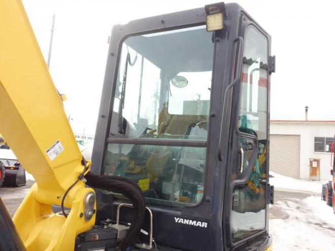 バックホーヤンマー　VIO55-6A　バケット容量0.20m3