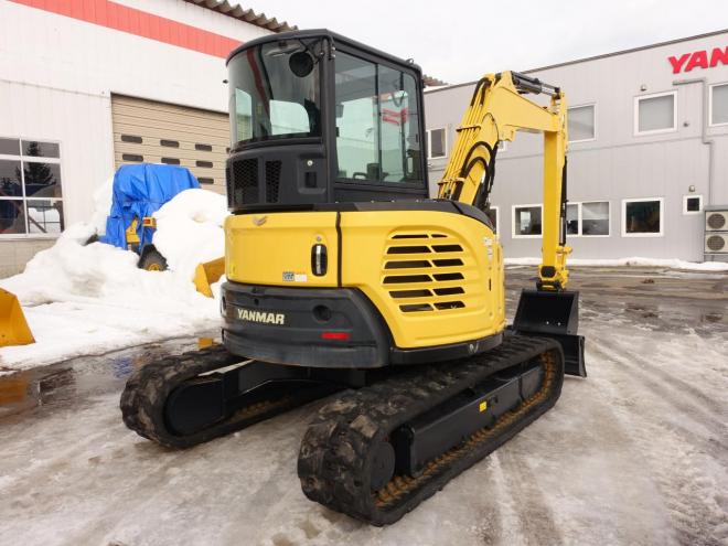 バックホーヤンマー　VIO55-6A　バケット容量0.20m3