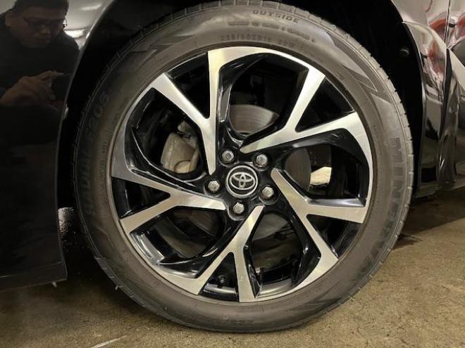 エスティマアエラス　プレミアムエディション　本州仕入　寒冷地仕様　禁煙車　純正リアフリップダウンモニター　両側パワースライドドア　純正１８インチＡＷ　社外１６ＡＷ＋スタッドレスタイヤ付　純正エンジンスターター　前後ドライブレコーダー　ＥＴＣ 4WD 2400 5Dr