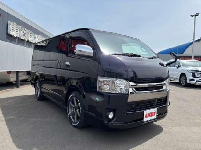 レジアスエース2.8 スーパーGL ダークプライムII ロングボディ ディーゼルターボ 4WD　415COBRA　S-6ボンネット&クリーンルック3Fリップ&ステージ2ルーフスポイラー&バッドラッカーSD-6　17インチAW　ヨコハマPARADA215/60R17　両側パワースライドドア　ETC　社外コンソールBOX 2800