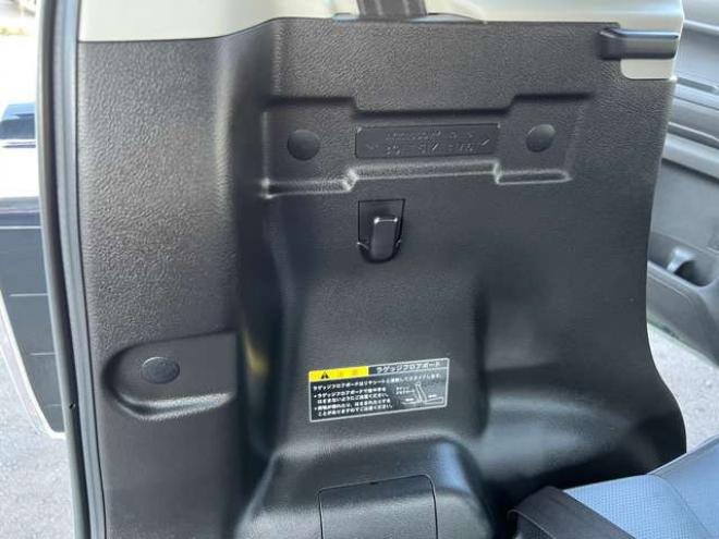 ハスラーハイブリッド G 4WD　新品オープンカントリーR/T スマートキー　プッシュスタート　メモリーナビ　Bluetooth TV アイドリングストップ　前席シートヒーター　ダウンヒルアシスト 660