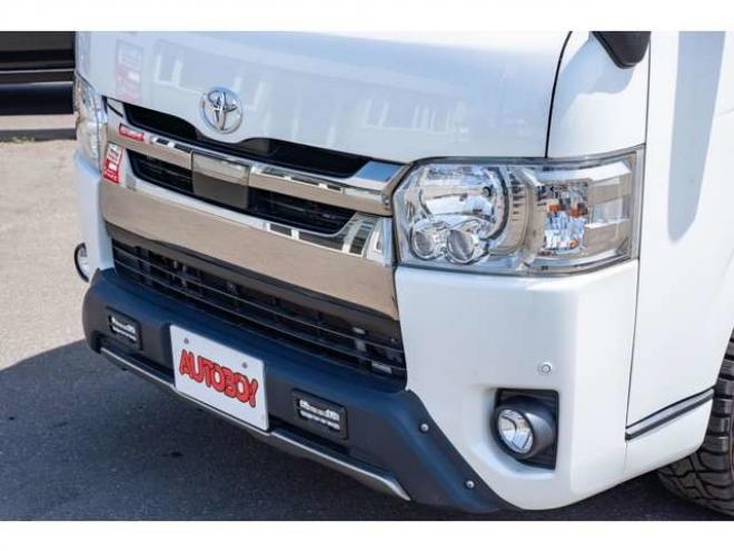 レジアスエース2.8 スーパーGL ダークプライムII ロングボディ ディーゼルターボ 4WD　バン　TRDバンパー&アルパインBIG-X11型　リアヒーター&クーラー　プッシュスタート　スマートキー　　両側スライドドア　ドラレコ　ETC　車線逸脱防止　横滑り防止装置　電動格納ミラー　ベッドキッド 2800