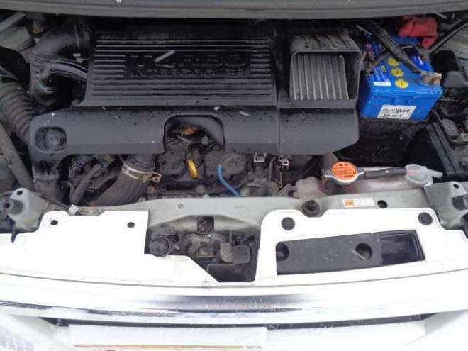 ムーヴカスタム RS SA 4WD　プッシュスタート　スマートキー　純正エンスタ　本革巻きステアリング　電動格納ミラー　フロントフォグ　ETC　横滑り防止　衝突被害軽減　アイドリングストップ　純正ナビ　フルセグTV　HDMI入出力対応　Bluetooth 660