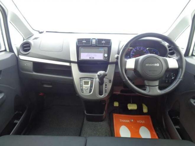 ムーヴカスタム RS SA 4WD　プッシュスタート　スマートキー　純正エンスタ　本革巻きステアリング　電動格納ミラー　フロントフォグ　ETC　横滑り防止　衝突被害軽減　アイドリングストップ　純正ナビ　フルセグTV　HDMI入出力対応　Bluetooth 660