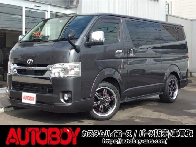 ハイエースバン2.8 スーパーGL ロング ディーゼルターボ 4WD　リアヒーター&クーラー　プッシュスタート　スマキー　ステアリングスイッチ　オートハイビーム　パノラミックビューモニター　純正ナビ　フルセグTV　ドラレコ　ETC　インナーミラー　横滑り防止　フロントフォグ 2800