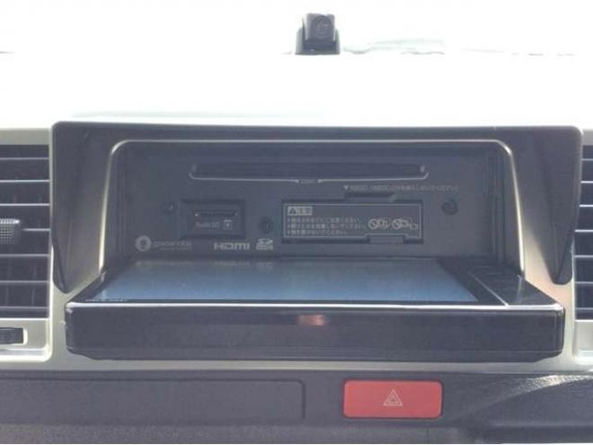 ハイエースバン2.8 スーパーGL ロング ディーゼルターボ 4WD　リアヒーター&クーラー　プッシュスタート　スマキー　ステアリングスイッチ　オートハイビーム　パノラミックビューモニター　純正ナビ　フルセグTV　ドラレコ　ETC　インナーミラー　横滑り防止　フロントフォグ 2800