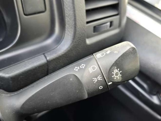 ハイエースバン2.8 DX ワイド スーパーロング ハイルーフ GLパッケージ ディーゼルターボ 4WD　COBRA丸目ヘッドライトKIT　SAFARIフロントスポイラー　リアヒーター&クーラー　キーレス　純正ナビ　ワンセグTV　Bカメラ　オートマチックハイビーム　横滑り防止　車線逸脱　衝突被害軽減　ETC　電動格納ミラー 2800