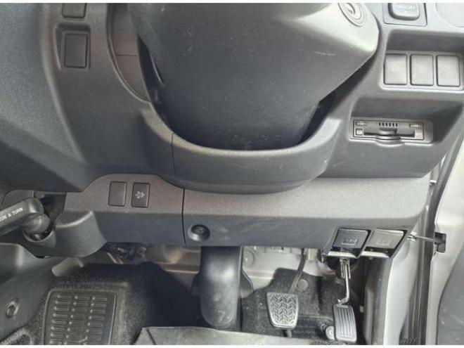 ハイエースバン2.8 DX ワイド スーパーロング ハイルーフ GLパッケージ ディーゼルターボ 4WD　COBRA丸目ヘッドライトKIT　SAFARIフロントスポイラー　リアヒーター&クーラー　キーレス　純正ナビ　ワンセグTV　Bカメラ　オートマチックハイビーム　横滑り防止　車線逸脱　衝突被害軽減　ETC　電動格納ミラー 2800