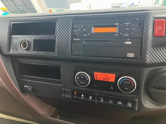 レンジャープロ中古　大型　ワイド5段ラジコンクレーン　6400kg