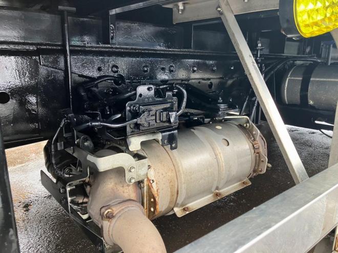 レンジャープロ中古　大型　ワイド5段ラジコンクレーン　6400kg