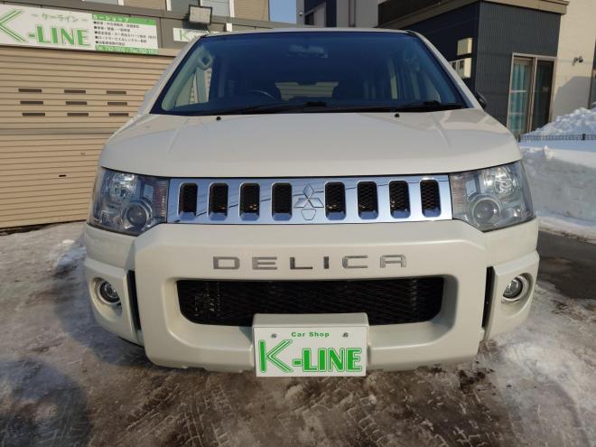 デリカD:5　Gパワーパッケージ 　両側パワースライドドア　エンジンスターター　パナソニックストラーダナビ・TV・バックカメラ　スマートキー　ビルトインETC　パドルシフト　オートライト機能　ウィンカーミラー　HID　LEDフォグランプ　クルーズコントロール　タイミングチェーン　4WD 2400 5Dr