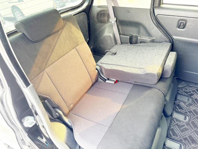 セレナ2.0ライダー 4WD　ローンが不安な方＜優遇ローン＞1年保証　寒冷地仕様　純正ナビ 