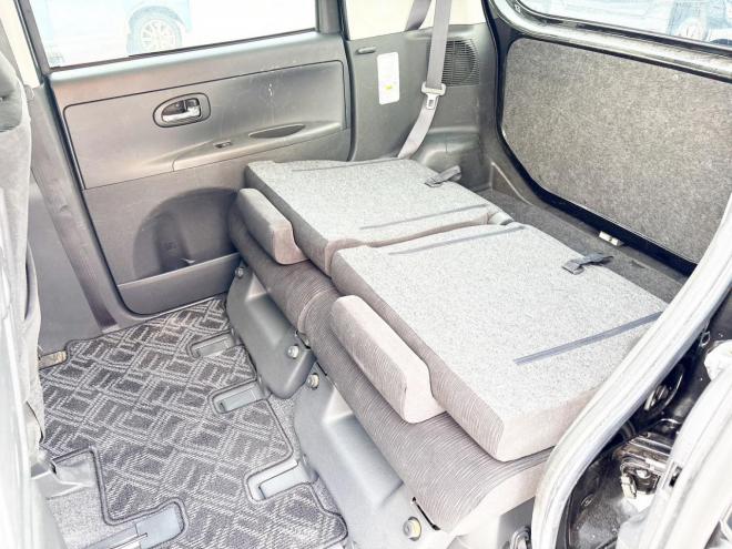 セレナ2.0ライダー 4WD　ローンが不安な方＜優遇ローン＞1年保証　寒冷地仕様　純正ナビ 