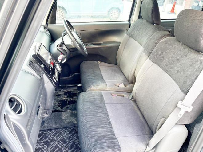 セレナ2.0ライダー 4WD　ローンが不安な方＜優遇ローン＞1年保証　寒冷地仕様　純正ナビ 