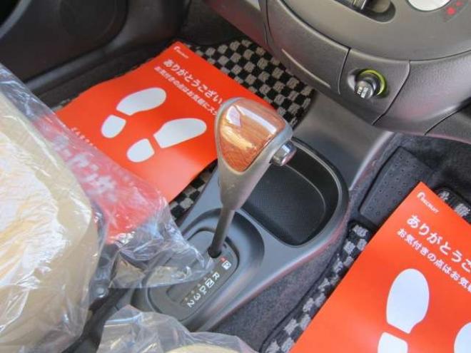 ミラジーノプレミアムL 4WD　1オーナー 走行20000km!! 純正アルミ コンビステアリング キーレス プライバシーガラス CD 整備記録簿 車検令和9年12月 1年間走行無制限保証付 660