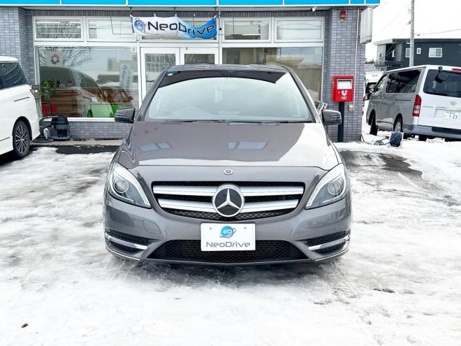 ベンツB180 ローンが不安な方＜優遇ローン＞ユーザー買取車　ターボ車　純正マルチナビ　フルセグTV　バックカメラ 1600 5Dr