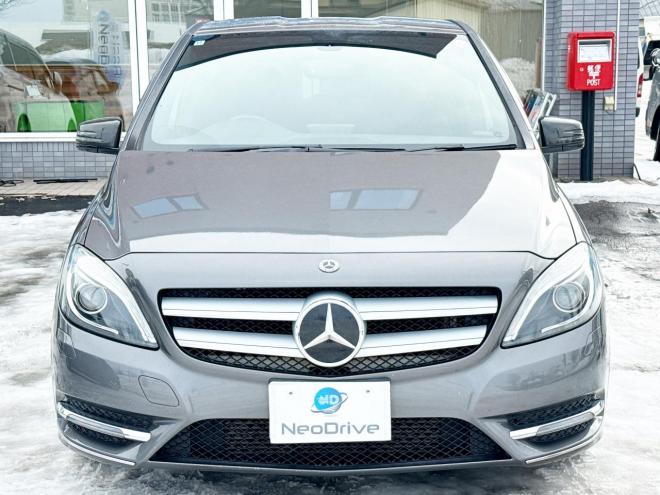 ベンツB180 ローンが不安な方＜優遇ローン＞ユーザー買取車　ターボ車　純正マルチナビ　フルセグTV　バックカメラ 1600 5Dr