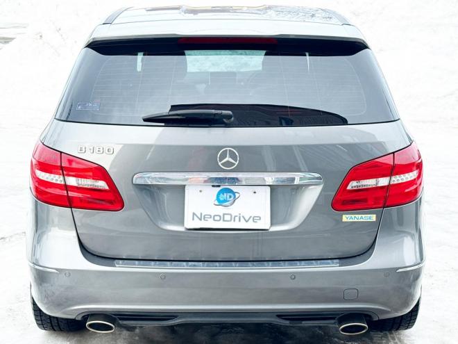 ベンツB180 ローンが不安な方＜優遇ローン＞ユーザー買取車　ターボ車　純正マルチナビ　フルセグTV　バックカメラ 1600 5Dr