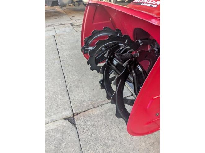 除雪機ホンダ　HS970　HST　９馬力　整備済良品