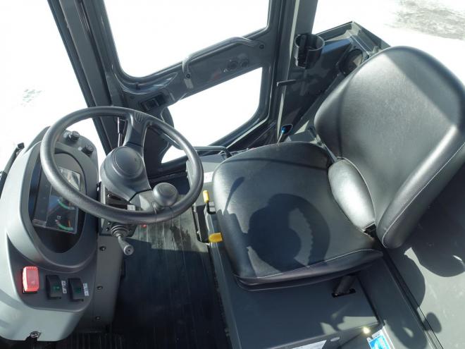 ホイールローダ日立 ZW30  バケット容量0.4m3 