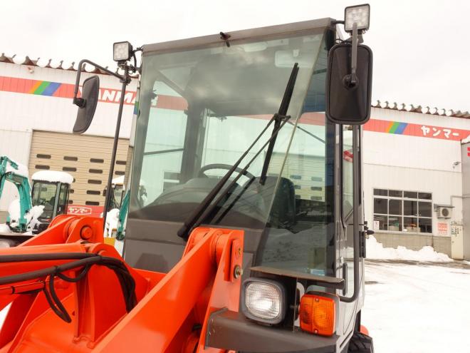 ホイールローダ日立 ZW30  バケット容量0.4m3 