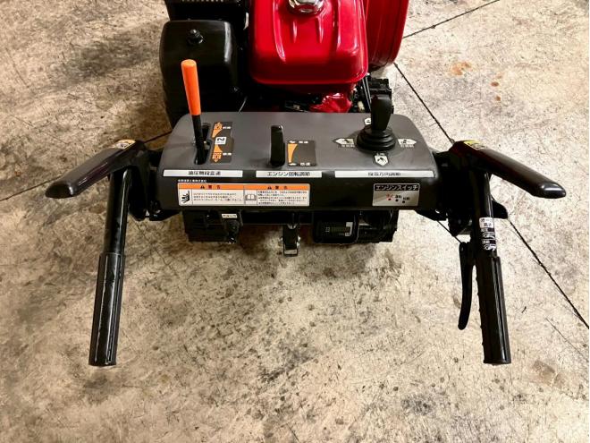 除雪機ホンダ　HSS970n（JX）クロスオーガー！10.8HR！美品！新潟店在庫に付き、お取り寄せになります！