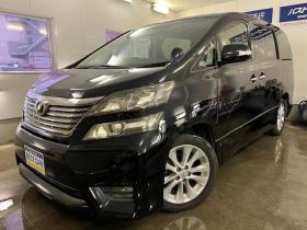 ヴェルファイア　２．４Ｚ　本州仕入　寒冷地仕様　禁煙車　両側パワースライドドア　純正１８インチＡＷ　社外１６ＡＷ＋スタッドレスタイヤ付　ストラーダナビ　フルセグ地デジ　ＤＶＤ再生　Ｂｌｕｅｔｏｏｔｈオーディオ　バックカメラ 4WD 2400 5Dr