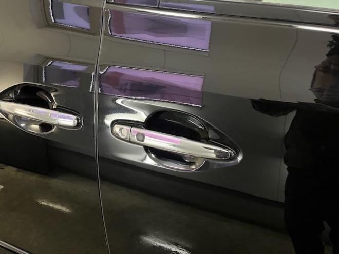 ヴェルファイア２．４Ｚ　本州仕入　寒冷地仕様　禁煙車　両側パワースライドドア　純正１８インチＡＷ　社外１６ＡＷ＋スタッドレスタイヤ付　ストラーダナビ　フルセグ地デジ　ＤＶＤ再生　Ｂｌｕｅｔｏｏｔｈオーディオ　バックカメラ 4WD 2400 5Dr