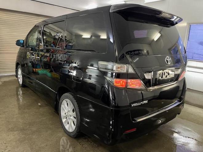 ヴェルファイア２．４Ｚ　本州仕入　寒冷地仕様　禁煙車　両側パワースライドドア　純正１８インチＡＷ　社外１６ＡＷ＋スタッドレスタイヤ付　ストラーダナビ　フルセグ地デジ　ＤＶＤ再生　Ｂｌｕｅｔｏｏｔｈオーディオ　バックカメラ 4WD 2400 5Dr