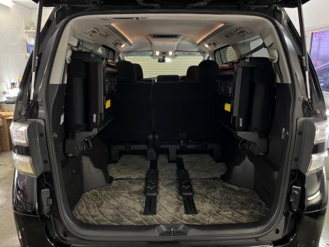 ヴェルファイア２．４Ｚ　本州仕入　寒冷地仕様　禁煙車　両側パワースライドドア　純正１８インチＡＷ　社外１６ＡＷ＋スタッドレスタイヤ付　ストラーダナビ　フルセグ地デジ　ＤＶＤ再生　Ｂｌｕｅｔｏｏｔｈオーディオ　バックカメラ 4WD 2400 5Dr