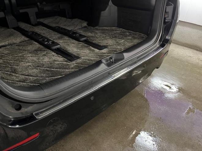 ヴェルファイア２．４Ｚ　本州仕入　寒冷地仕様　禁煙車　両側パワースライドドア　純正１８インチＡＷ　社外１６ＡＷ＋スタッドレスタイヤ付　ストラーダナビ　フルセグ地デジ　ＤＶＤ再生　Ｂｌｕｅｔｏｏｔｈオーディオ　バックカメラ 4WD 2400 5Dr