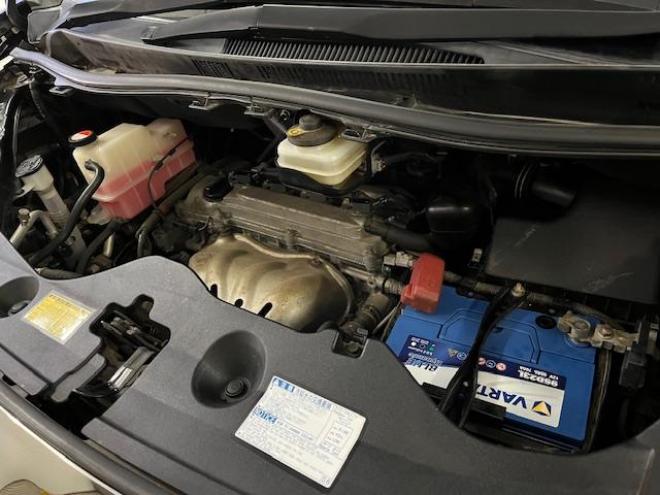 ヴェルファイア２．４Ｚ　本州仕入　寒冷地仕様　禁煙車　両側パワースライドドア　純正１８インチＡＷ　社外１６ＡＷ＋スタッドレスタイヤ付　ストラーダナビ　フルセグ地デジ　ＤＶＤ再生　Ｂｌｕｅｔｏｏｔｈオーディオ　バックカメラ 4WD 2400 5Dr